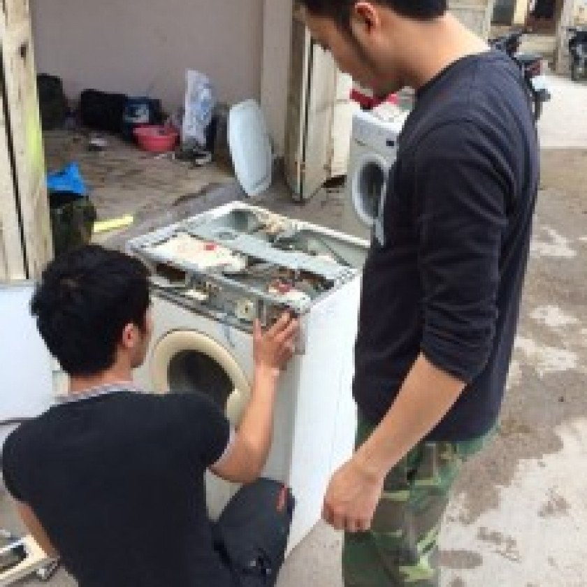 Vệ sinh bảo dưỡng máy giặt Electrolux