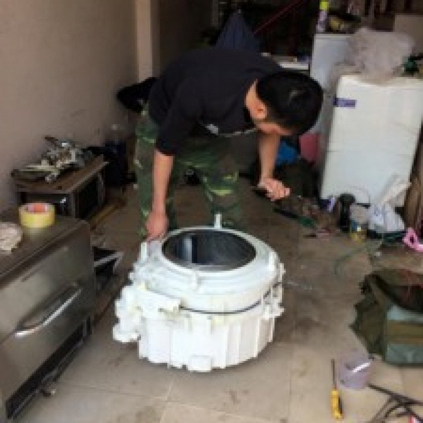 Dịch vụ vệ sinh, bảo dưỡng máy giặt tại nhà 