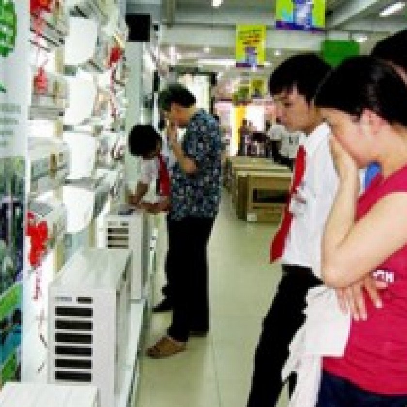 Chọn mua điều hòa “tiết kiệm 40-60% điện”?