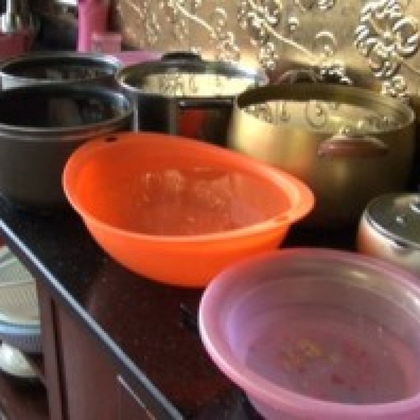 Thiếu nước người dân phải uống cả nước thải điều hòa