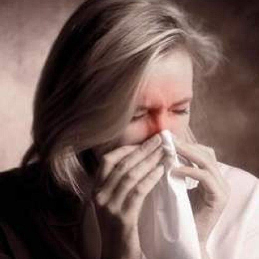 Nghỉ bệnh vì ngồi điều hòa văn phòng